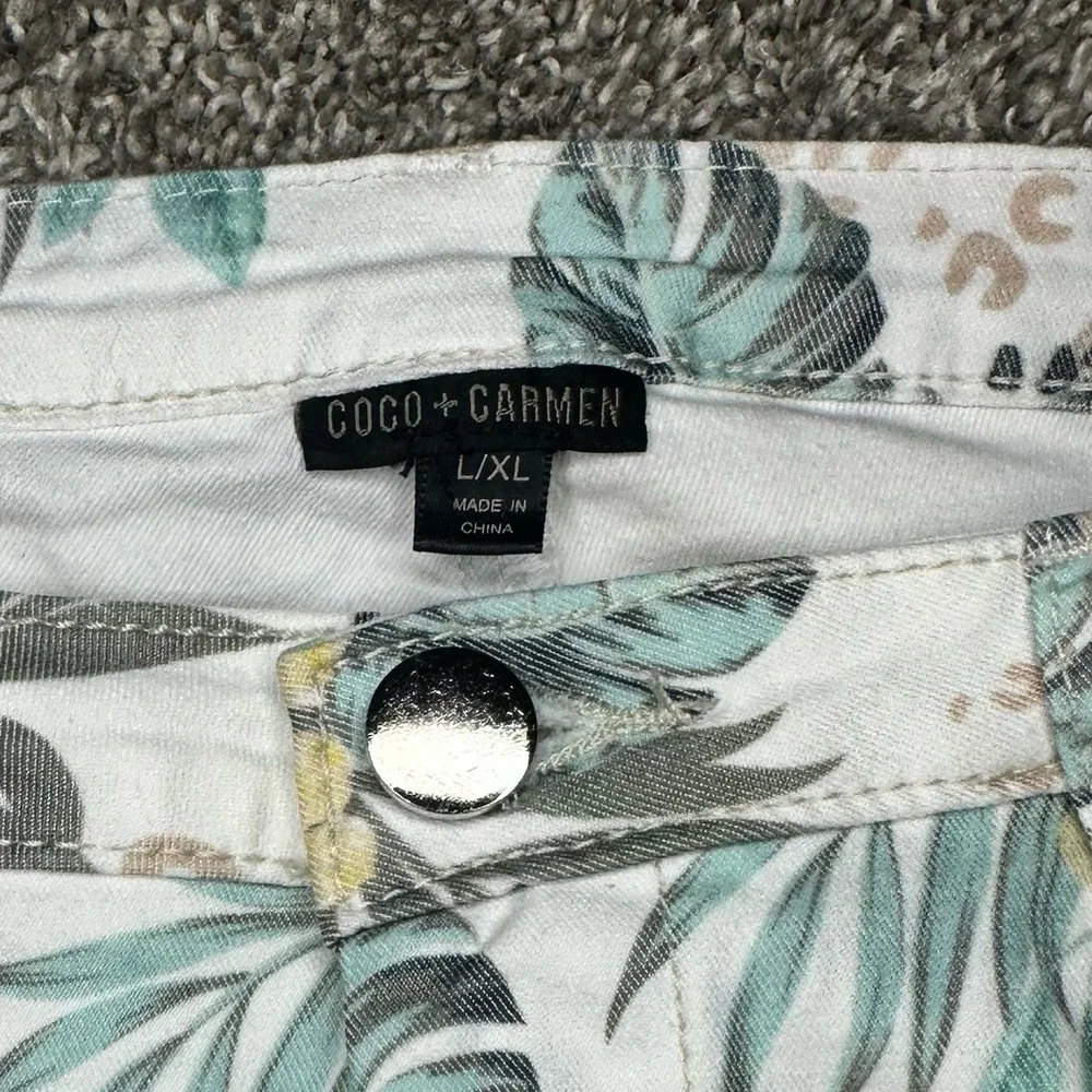 Coco + Carmen Floral Women Jeans - Multicolor - Picture 3 of 6